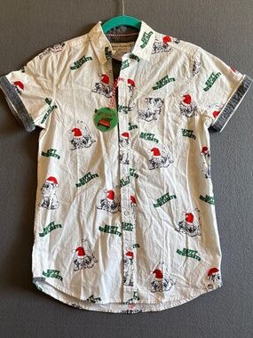 Free Planet "Happy Howlidays" Casual Short Sleeve Button Up Holiday Shirt Size S